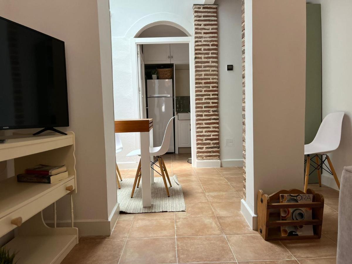 Atocha Boutique Badajoz Apartment ภายนอก รูปภาพ