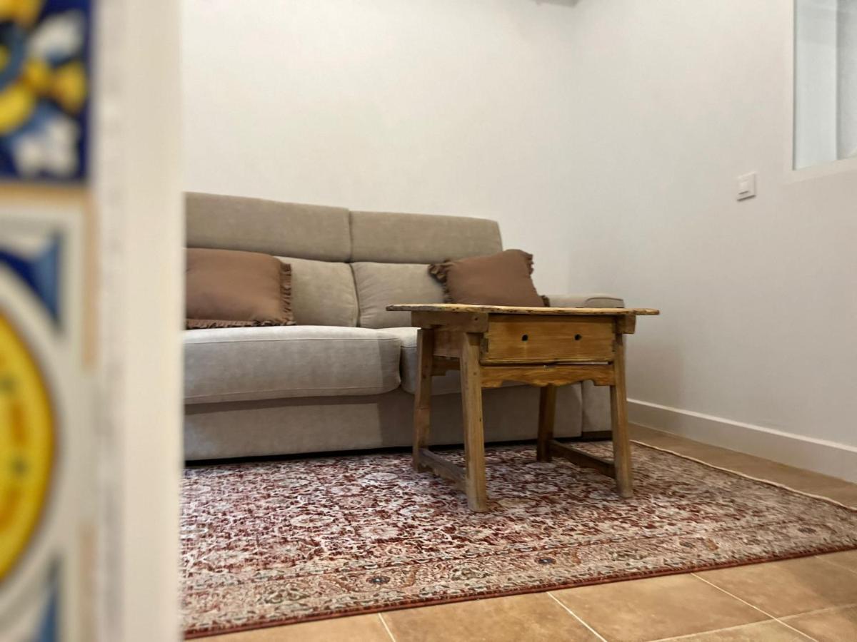 Atocha Boutique Badajoz Apartment ภายนอก รูปภาพ