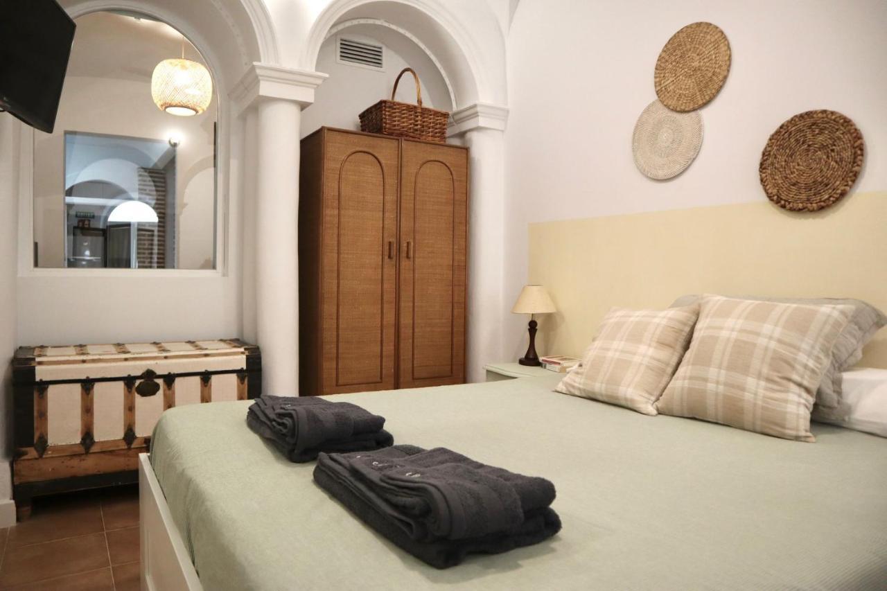 Atocha Boutique Badajoz Apartment ภายนอก รูปภาพ