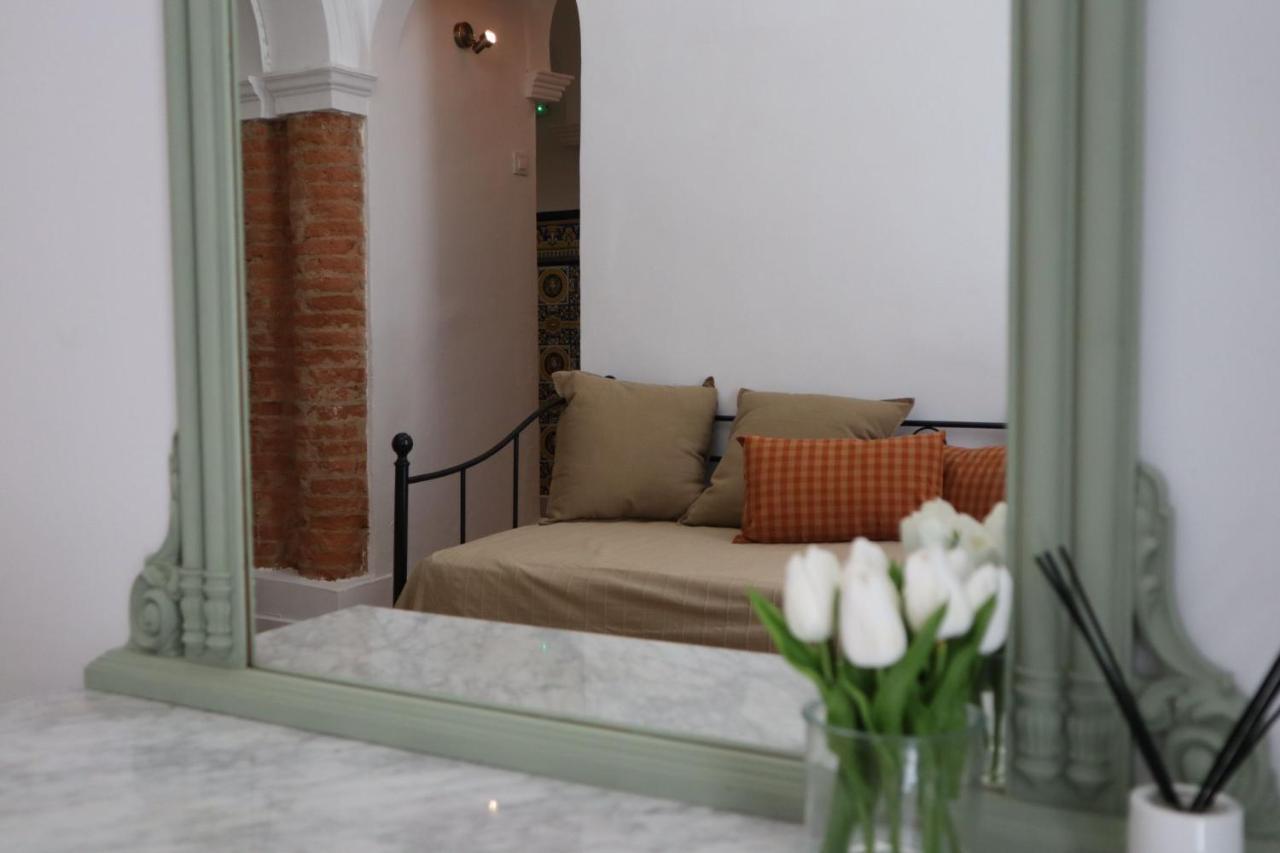 Atocha Boutique Badajoz Apartment ภายนอก รูปภาพ